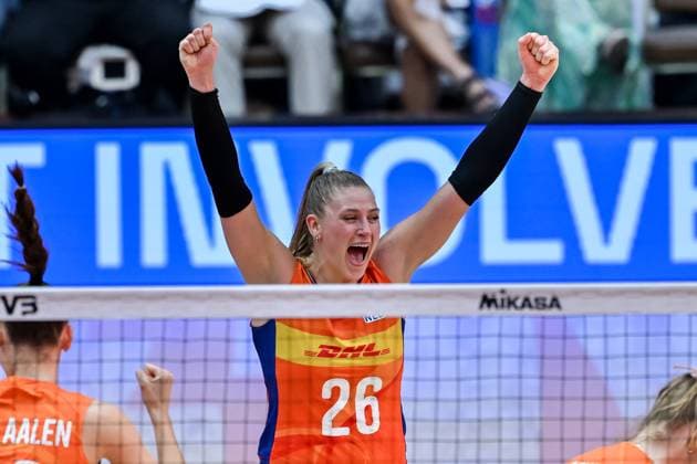 Netherlands v Japan - FIVB Women’s World Volleyball Championship BANGKOK, THAILAND - SEPTEMBER 3: Elles Dambrink (26) of Netherlands celebrates after a point during the FIVB Women’s World Volleyball Championship quarter-final match between Netherlands and Japan at Huamark Indoor Stadium in Bangkok, Thailand, on September 3, 2025. Mustafa Hatipoglu Anadolu Bangkok Thailand. Editorial use only. Please get in touch for any other usage.  Copyright: x2025xAnadoluxMustafaxHatipoglux