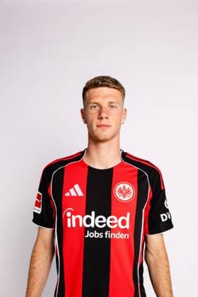 Elias Baum Eintracht Frankfurt portrait appointment 2025 2026 1 BL Bundesliga soccer portrait appointment, headshot, portrait, introduction, presentation, press appointment 2025 2026 Studio Shooting Studioshooting