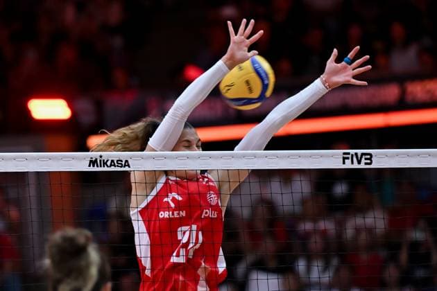 Italy v Poland - FIVB Women’s World Volleyball Championship BANGKOK, THAILAND - SEPTEMBER 03: Paulina Damaske (24) of Poland in action during the FIVB Women’s World Volleyball Championship quarter final match between Italy and Poland at Huamark Indoor Stadium in Bangkok, Thailand, on September 3, 2025. Mustafa Hatipoglu Anadolu Banghok Thailand. Editorial use only. Please get in touch for any other usage.  Copyright: x2025xAnadoluxMustafaxHatipoglux