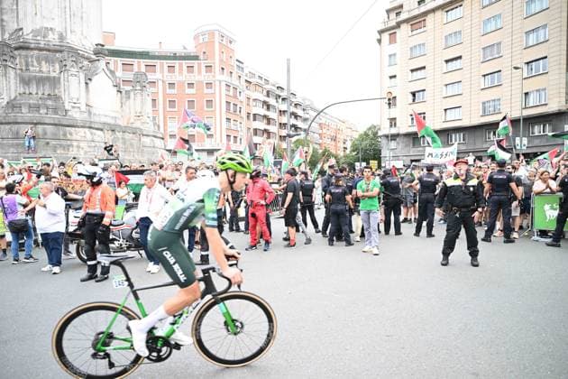 03-09-2025 Vuelta A Espana; Tappa 11 Bilbao - Bilbao; 2025, Caja Rural - Seguros Rga; Bilbao; 