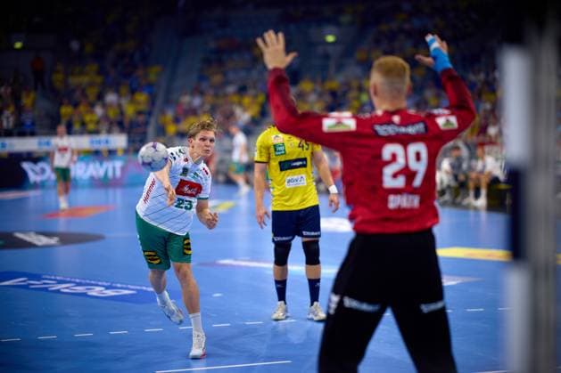 Niclas Benedict Heitkamp 23 TSV GWD Minden throws on goal in the SAP Arena Handball I Men I Season 2025 2026 I Daikin HBL I 1 Matchday I Rhein Neckar Löwen - GWD Minden I 03 09 2025 Copyright: xMaxxMesterx