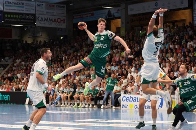 03 09 2025, Germany, Göppingen, Handball DAIKIN HBL Bundesliga season 2025 2026, FRISCH AUF Göppingen vs Füchse Berlin, f l Mijajlo Marsenic Ber , Oskar Neudeck FAG , Max Darj Ber