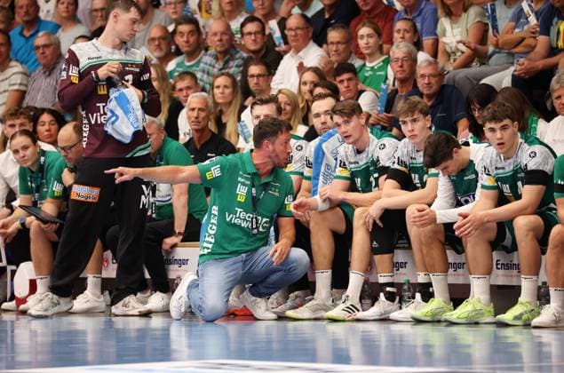 03 09 2025, Germany, Göppingen, Handball DAIKIN HBL Bundesliga Season 2025 2026, FRISCH AUF Göppingen vs Füchse Berlin, FAG Coach Ben Matschke