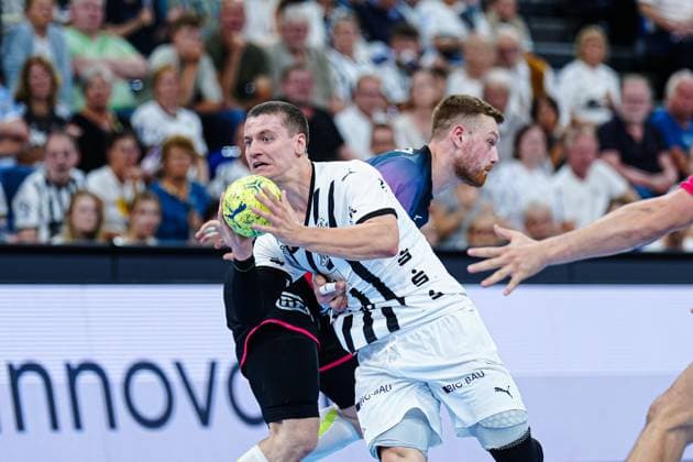 Elias Ellefsen a Skipagotu THW Kiel, 71 , Nikola Grahovac HSG Wetzlar, 02 GER, THW Kiel vs HSG Wetzlar, Handball, 1 Bundesliga, Matchday 2, Season 2025 2026, 03 09 2025 GER, THW Kiel vs HSG Wetzlar, Handball, 1 Bundesliga, Matchday 2, Season 2025 2026, 03 09 2025 Kiel Copyright: xEibner-Pressefoto MarcelxvonxFehrnx EP_MFN