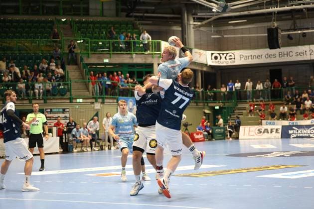 f l Andri Runarsson HC Erlangen 04 , Tomas Babak Bergischer HC 19 , Marek Nissen HC Erlangen 06 , Johannes Wasielewski Bergischer HC 77 Bergischer HC 06 vs HC Erlangen, Matchday 2, Handball, DAIKIN HBL, Season 2025 2026, 03 09 2025 Bergischer HC 06 vs HC Erlangen, Matchday 2, Handball, DAIKIN HBL, Season 2025 2026, 03 09 2025 Wuppertal Copyright: xEibner-Pressefoto ThomasxStoeckerx EP_TSR