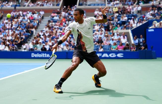 Felix Auger-Aliassime in quarter final action 2025 US Open, Day Eleven, USTA Billie Jean King National Tennis Center, New York, USA - 03 Sept 2025New York USTA Billie Jean King National T New York (NY) United States of America  Copyright: xJavierxGarcia Shutterstockx 15458346n