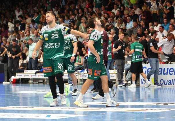 03 09 2025, Germany, Göppingen, Handball DAIKIN HBL Bundesliga Season 2025 2026, FRISCH AUF Göppingen vs Füchse Berlin, Disappointment v l Ludvig Aström FAG , Ludvig Hallbäck FAG
