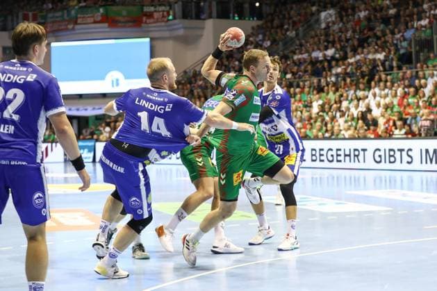 03 09 2025, xgox, Handball Daikin HBL SC Magdeburg ThSV Eisenach emspor, v l Omar Ingi Magnusson Magdeburg, 14 throws goal, Torschuetze, scores goal, Treffer, scores the goal Magdeburg