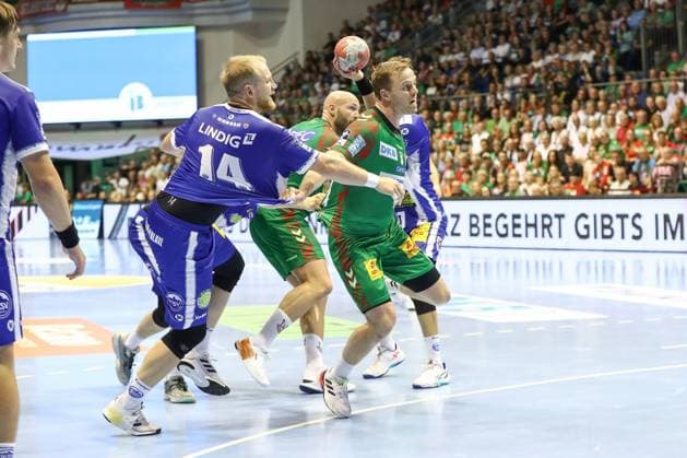 03 09 2025, xgox, Handball Daikin HBL SC Magdeburg ThSV Eisenach emspor, v l Omar Ingi Magnusson Magdeburg, 14 throws goal, Torschuetze, scores goal, Treffer, scores the goal Magdeburg