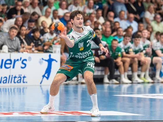 Ludvig Hallbaeck Frisch Auf Goeppingen, 20 on the ball, Frisch Auf Goeppingen vs Fuechse Berlin, Handball, 1 Bundesliga, Men, Season 2025 2026, 03 09 2025, Frisch Auf Goeppingen vs Fuechse Berlin, Handball, 1 Bundesliga, Men, Season 2025 2026, 03 09 2025 Goeppingen Copyright: xEibner-Pressefoto MichaelxSchmidx EP_MST