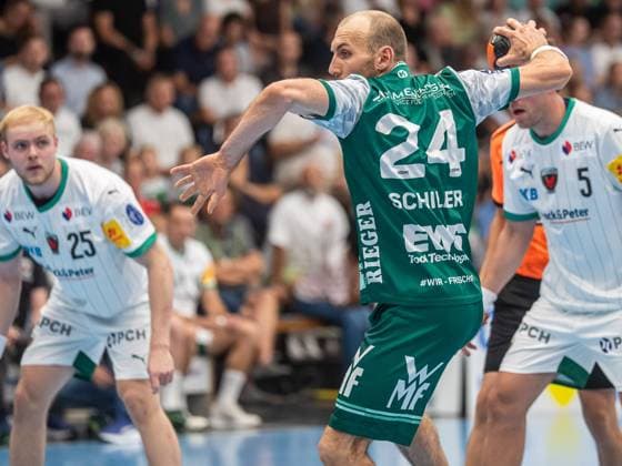 Marcel Schiller Frisch Auf Goeppingen, 24 on seven-meter penalty, Frisch Auf Goeppingen vs Fuechse Berlin, Handball, 1 Bundesliga, Men, 2025 2026 season, 03 09 2025, Frisch Auf Goeppingen vs Fuechse Berlin, Handball, 1 Bundesliga, Men, 2025 2026 season, 03 09 2025 Goeppingen Copyright: xEibner-Pressefoto MichaelxSchmidx EP_MST