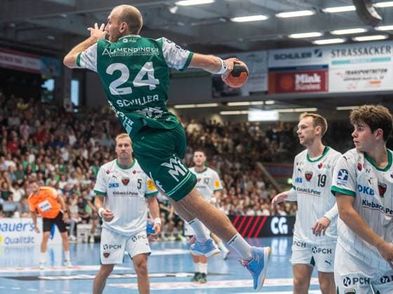 Marcel Schiller Frisch Auf Goeppingen, 24 from outside, Frisch Auf Goeppingen vs Fuechse Berlin, Handball, 1 Bundesliga, Men, Season 2025 2026, 03 09 2025, Frisch Auf Goeppingen vs Fuechse Berlin, Handball, 1 Bundesliga, Men, Season 2025 2026, 03 09 2025 Goeppingen Copyright: xEibner-Pressefoto MichaelxSchmidx EP_MST