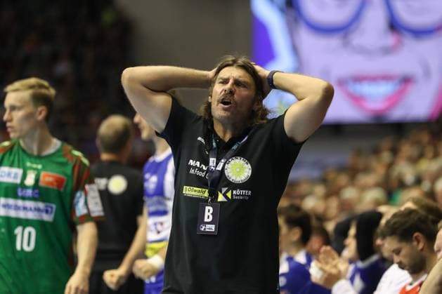 03 09 2025, xtgx, SC Magdeburg ThSV Eisenach v l Sebastian Hinze Eisenach, coach disappointed, looks disappointed, disappointed Magdeburg