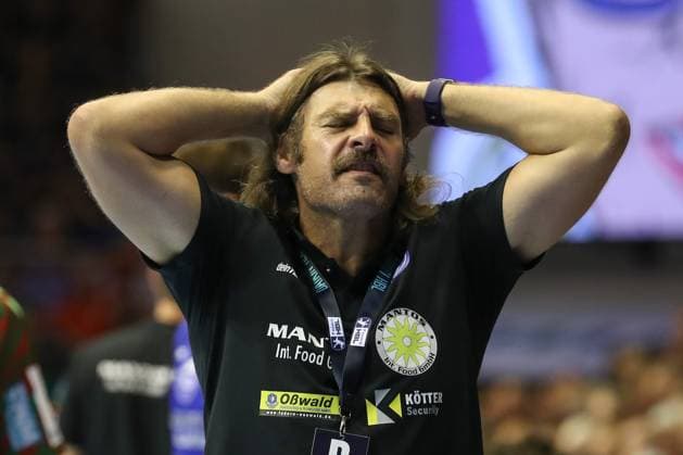 03 09 2025, xtgx, SC Magdeburg ThSV Eisenach v l Sebastian Hinze Eisenach, coach disappointed, looks disappointed, disappointed Magdeburg