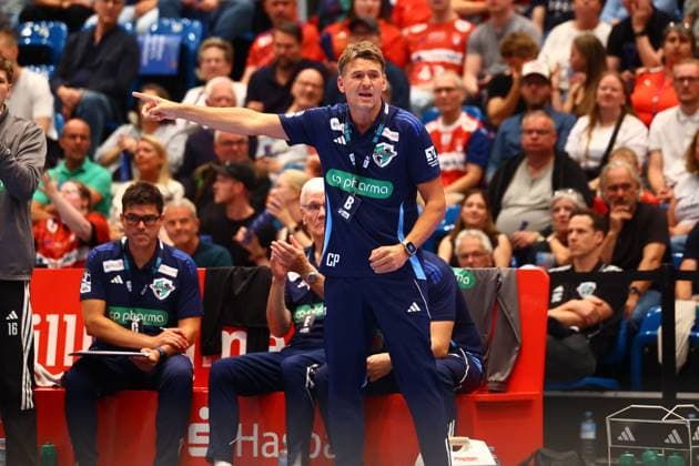 Handball I Men I Season 2025 2026 I Bundesliga I 2 Matchday I HSV Hamburg TSV Hannover Burgdorf I 03 09 2025 Christain Prokop TSV Hannover Burgdorf Hamburg Alsterdorfer Sporthalle Hamburg Germany Copyright: xLobeca RalfxHomburgx