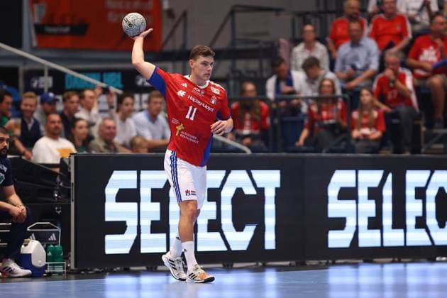 11 Nicolaj Jorgensen Handball Sport Verein Hamburg Handball I Men I Bundesliga Daikin HBL I Season 2025 2026 I 2 Matchday I HSV Hamburg TSV Hannover Burgdorf I 03 09 2025 I Sporthalle Hamburg
