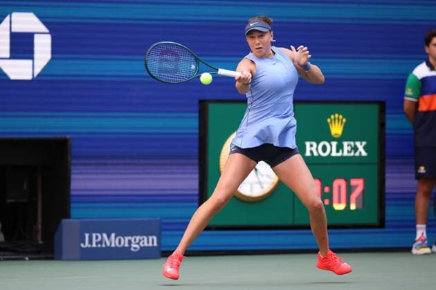 September 3, 2025, New York City, New York, United States: AMANDA ANISIMOVA of USA during the match against I. Swiatek in quarterfinals of US Open 2025 at the USTA Billie Jean King National Tennis Center. Queens, New York City. Anisimova won 6:4, 6:3. New York City United States - ZUMAc278 20250903_zsp_c278_002 Copyright: xMarcinxCholewinskix
