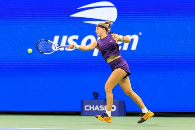 September 3, 2025, Flushing Meadows, New York, USA: Karolina Muchova hits a forehand return during a match against Naomi Osaka on Day 11 of the 2025 US Open at USTA Billie Jean King National Tennis Center on Wednesday September 3, 2025 in the Flushing neighborhood of the Queens borough of New York City. JAVIER ROJAS PI Flushing Meadows USA - ZUMAp124 20250903_zaa_p124_108 Copyright: xJavierxRojasx