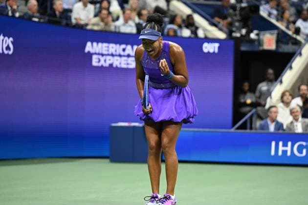 (250904) -- NEW YORK, Sept. 4, 2025 -- Osaka Naomi reacts during the women s singles quarterfinal match between Osaka Naomi of Japan and Karolina Muchova of the Czech Republic at the 2025 US Open tennis championships in New York, the United States, Sept. 3, 2025. ) (SP)U.S.-NEW YORK-TENNIS-US OPEN-WOMEN S SINGLES-QUARTERFINALS LixRui 