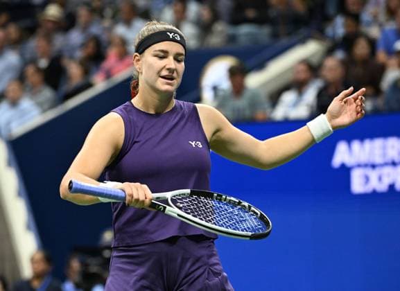 FLUSHING NY- SEPTEMBER 03: Karolina Muchova Vs Naomi Osaka during the Quarterfinals On Arthur Ashe Stadium at the USTA Billie Jean King National Tennis Center on September 3, 2025 in Flushing Queens. Copyright: xmpi04x xMediaPunchx