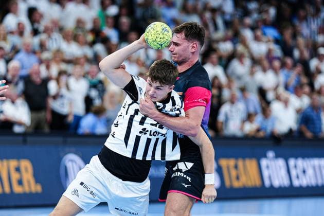 Rasmus Ankermann THW Kiel, 22 , Josip Simic HSG Wetzlar, 10 GER, THW Kiel vs HSG Wetzlar, Handball, 1 Bundesliga, Matchday 2, Season 2025 2026, 03 09 2025 GER, THW Kiel vs HSG Wetzlar, Handball, 1 Bundesliga, Matchday 2, Season 2025 2026, 03 09 2025 Kiel Copyright: xEibner-Pressefoto MarcelxvonxFehrnx EP_MFN