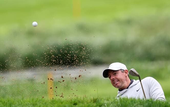 2025 Amgen Irish Open, The K Club, Kildare 4 9 2025 Rory McIlroy plays a shot out of the bunker on the 16th Rory McIlroy plays a shot out of the bunker on the 16th 4 9 2025  Copyright: x INPHO BryanxKeanex INP_6076