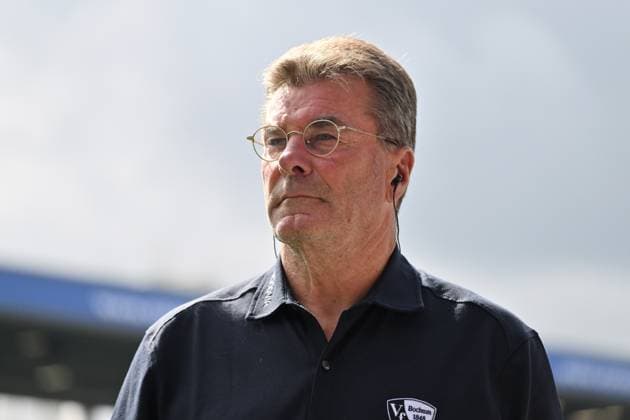 Coach Dieter Hecking VfL Bochum 30 08 2025, Football 2 Bundesliga, Season 2025 2026, 4 Matchday, VfL Bochum Preußen Münster 1 2 DFL regulations prohibit any use of photographs as image sequences and or quasi video Bochum Vonovia Ruhrstadion Nordrhein Westfalen Germany Team2