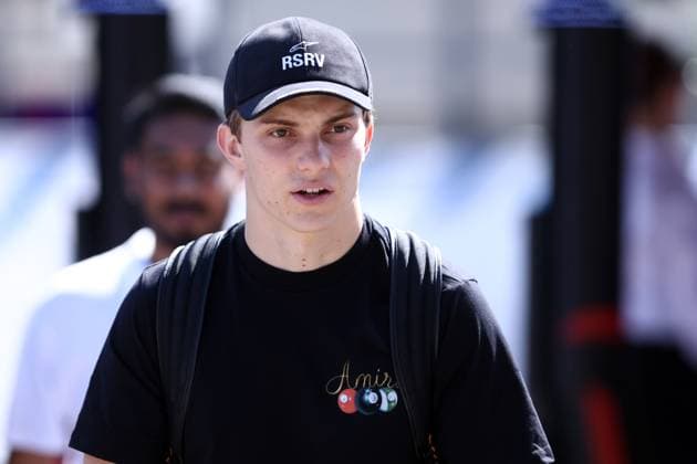 F1 Grand Prix of Italy Oscar Piastri of McLaren Formula 1 Team looks on in the Paddock during previews ahead of the F1 Grand Prix of Italy at Autodromo Nazionale on September 4, 2025 in Monza, Italy. Monza Autodromo Nazionale Italy Copyright: xMarcoxCanonierox