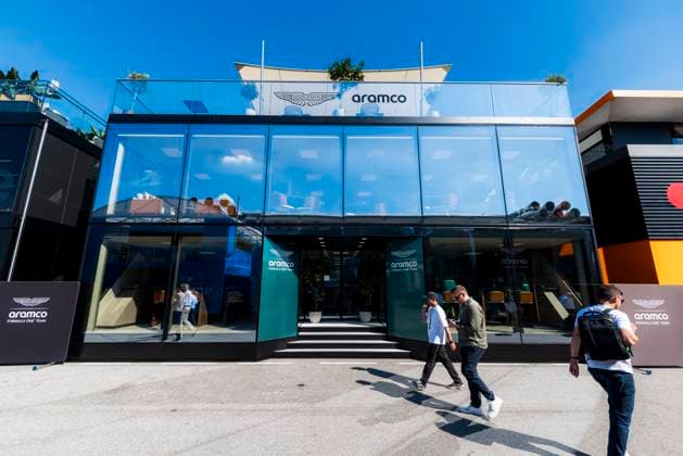 Formula 1 Pirelli Gran Premio d’Italia 2025 Dan Schiumarini OVERTAKE MAXPPP - Monza 04 09 2025 Aston Martin Aramco Cognizant Hospitality at the Formula 1 Pirelli Gran Premio d’Italia 2025, the 16th round of the 2025 FIA Formula 1 World Championship, WM, Weltmeisterschaft at Autodromo Nazionale Monza in Monza, Italy, from 04 to 07 September 2025 Monza Italy  Copyright: xOVERTAKE MAXPPPxDanxSchiumarinix OVT202509048028 OVT202509048028