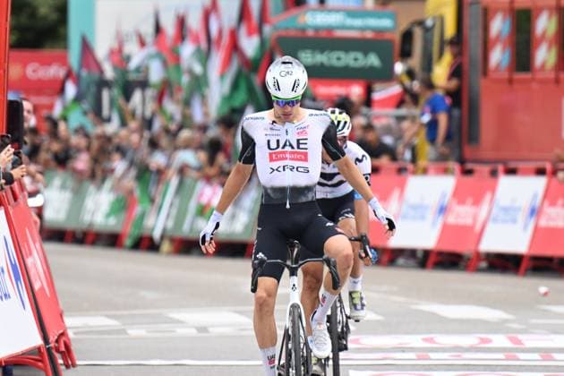 04-09-2025 Vuelta A Espana; Tappa 12 Laredo - Los Corrales De Buelna; 2025, Uae Team Emirates - Xrg; Ayuso Pesquera, Juan; Los Corrales De Buelna; 