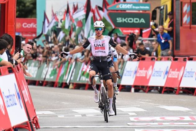 04-09-2025 Vuelta A Espana; Tappa 12 Laredo - Los Corrales De Buelna; 2025, Uae Team Emirates - Xrg; Ayuso Pesquera, Juan; Los Corrales De Buelna; 