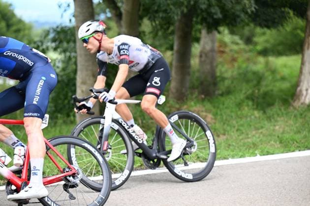 04-09-2025 Vuelta A Espana; Tappa 12 Laredo - Los Corrales De Buelna; 2025, Uae Team Emirates - Xrg; Ayuso Pesquera, Juan; Puerto De Alisas; 
