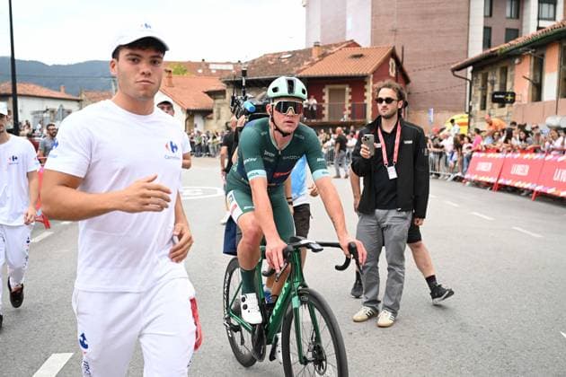04-09-2025 Vuelta A Espana; Tappa 12 Laredo - Los Corrales De Buelna; 2025, Lidl - Trek; Pedersen, Mads; Los Corrales De Buelna; 