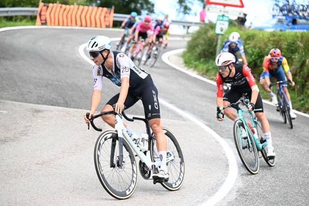 04-09-2025 Vuelta A Espana; Tappa 12 Laredo - Los Corrales De Buelna; 2025, Q36.5; Christen, Fabio; Puerto De Alisas; 