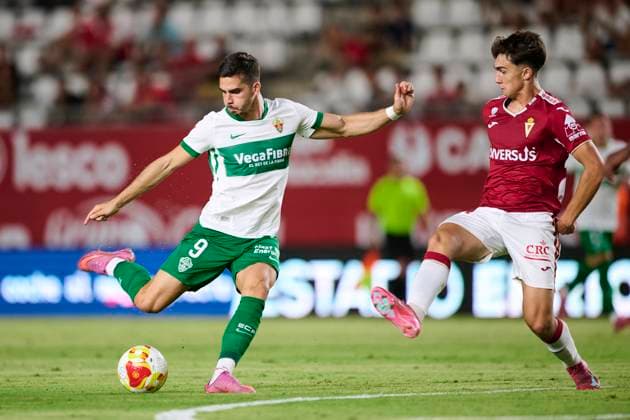 Real Murcia v Elche CF - Enrique Roca Trophy, Friendly Match MURCIA, SPAIN - SEPTEMBER 4: Andre Da Silva of Elche CF in action during to the Enrique Roca trophy friendly match between Real Murcia and Elche CF at Enrique Roca Stadium on September 4, 2025 in Murcia, Spain. (Photo by Francisco Macia Photo Players Images Magara Press) Murcia Enrique Roca Stadium Murcia Spain Copyright: xFranciscoxMaciax