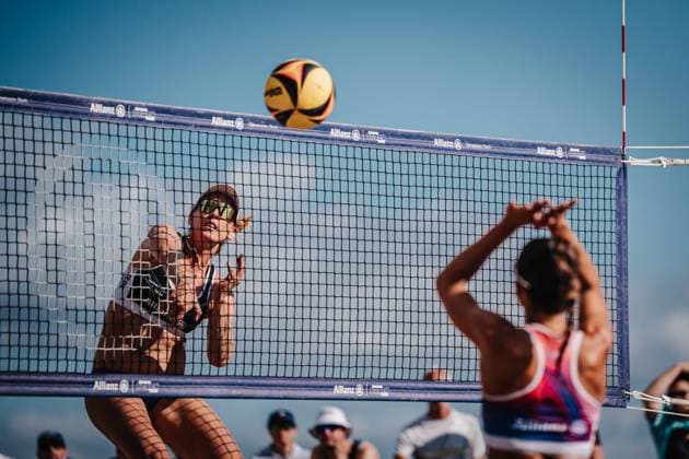 Beach Volleyball Women German Championships 2025 Timmendorfer Strand 04 09 2025 Karla Borger on the attack Timmendorfer Strand Ahmann Hager Arena Schleswig Holstein Germany