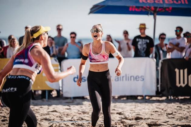 Beach Volleyball Women German Championships 2025 Timmendorfer Strand 04 09 2025 Anna Chiara Reformat cheers Timmendorfer Strand Ahmann Hager Arena Schleswig Holstein Germany