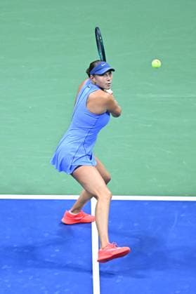 US Open - Amanda Anisimovar Semi Final Amanda Anisimova (USA during her semi final round match at the 2025 US Open at Billie Jean National Tennis Center in New York City, NY, USA, on September 4, 2025. Photo by Corinne Dubreuil ABACAPRESS.COM New York City United States  Copyright: xDubreuilxCorinne ABACAx