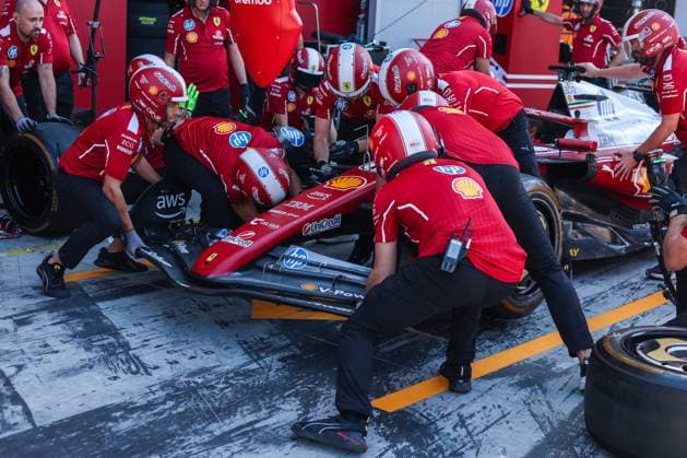 MOTORI - Formula 1 - Pirelli Gran Premio d Italia 2025 - Drivers press conference, PK, Pressekonferenz The team Scuderia Ferrari HP uses the Ferrari SF-25 in a practice session pit stop during F1 Grand Prix of Italy 2025 - Media Day at Autodromo Nazionale Monza Monza Italy  Copyright: xIPAxSport ABACAx