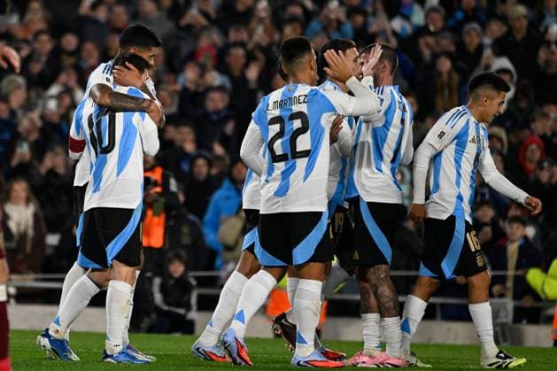 BUENOS AIRES, ARGENTINA - SEPTEMBER 04: Lionel Messi of Argentina national team, Nationalteam goal celebration during the South American FIFA World Cup, WM, Weltmeisterschaft, Fussball 2026 Qualifier match between Argentina and Venezuela at Estadio Mas Monumental Antonio Vespucio Liberti on September 04, 2025 in Buenos Aires, Argentina. Argentina v Venezuela - FIFA World Cup 2026 Qualifier Copyright: xSFSIx