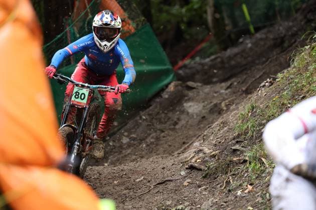 05 09 2025, ChampÃ ry, ChampÃ ry 2025 UCI Mountain Bike World Championships, Filippo Turatti ITA during the Junior Men s Downhill qualification ChampÃ ry Grand Paradis Valais Switzerland Copyright: xJustPictures.ch FrancescoxMinghettix jp-en-FrMi-MNG_2374