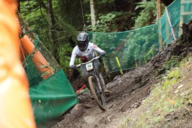 05 09 2025, ChampÃ ry, ChampÃ ry 2025 UCI Mountain Bike World Championships, Florian Bocquel SUI during the Junior Men s Downhill qualification ChampÃ ry Grand Paradis Valais Switzerland Copyright: xJustPictures.ch FrancescoxMinghettix jp-en-FrMi-MNG_2440