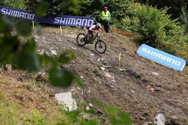 05 09 2025, ChampÃ ry, ChampÃ ry 2025 UCI Mountain Bike World Championships, NoÃ Forlin SUI during the Junior Men s Downhill qualification ChampÃ ry Grand Paradis Valais Switzerland Copyright: xJustPictures.ch FrancescoxMinghettix jp-en-FrMi-MNG_2486