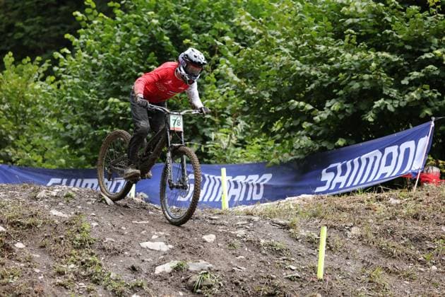 05 09 2025, ChampÃ ry, ChampÃ ry 2025 UCI Mountain Bike World Championships, Leo Schneppen Dardaine CRC during the Junior Men s Downhill qualification ChampÃ ry Grand Paradis Valais Switzerland Copyright: xJustPictures.ch FrancescoxMinghettix jp-en-FrMi-MNG_2502