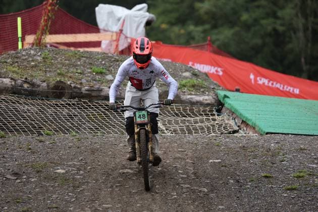 05 09 2025, ChampÃ ry, ChampÃ ry 2025 UCI Mountain Bike World Championships, Marius Krähenbühl SUI during the Junior Men s Downhill qualification ChampÃ ry Grand Paradis Valais Switzerland Copyright: xJustPictures.ch FrancescoxMinghettix jp-en-FrMi-MNG_2745