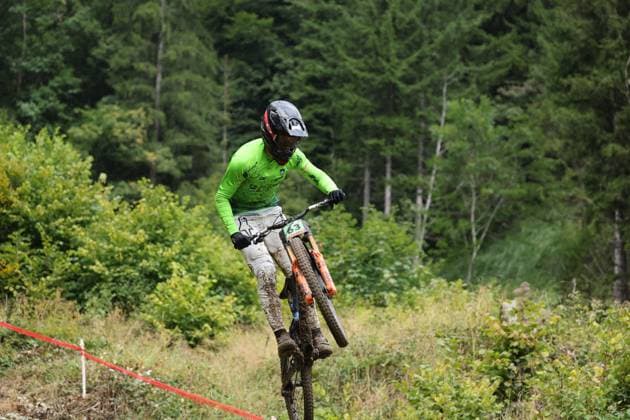 05 09 2025, Champéry, Champéry 2025 UCI Mountain Bike World Championships, Ažbe Kalinöek SLO during the Junior Men s Downhill qualification Champéry Grand Paradis Valais Switzerland Copyright: xJustPictures.ch FrancescoxMinghettix jp-en-FrMi-MNG_2687