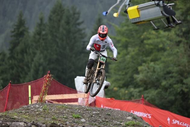 05 09 2025, ChampÃ ry, ChampÃ ry 2025 UCI Mountain Bike World Championships, Marius Krähenbühl SUI during the Junior Men s Downhill qualification ChampÃ ry Grand Paradis Valais Switzerland Copyright: xJustPictures.ch FrancescoxMinghettix jp-en-FrMi-MNG_2737