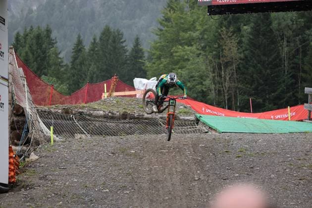 05 09 2025, ChampÃ ry, ChampÃ ry 2025 UCI Mountain Bike World Championships, Pieter Venter RSA during the Junior Men s Downhill qualification ChampÃ ry Grand Paradis Valais Switzerland Copyright: xJustPictures.ch FrancescoxMinghettix jp-en-FrMi-MNG_2888