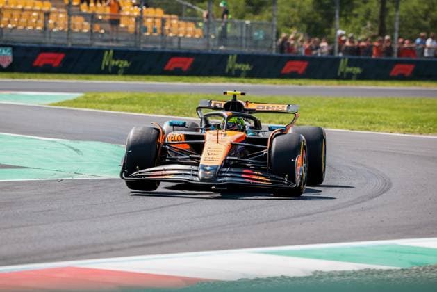 Formula 1 Pirelli Gran Premio d’Italia 2025 Alexis Perrin OVERTAKE MAXPPP - 05 09 2025 04 NORRIS Lando (gbr), McLaren F1 Team, action at the Formula 1 Pirelli Gran Premio d’Italia 2025, the 16th round of the 2025 FIA Formula 1 World Championship, WM, Weltmeisterschaft at Autodromo Nazionale Monza in Monza, Italy, from 04 to 07 September 2025  Copyright: xOVERTAKE MAXPPPxAlexisxPerrinx OVT202509059168 OVT202509059168