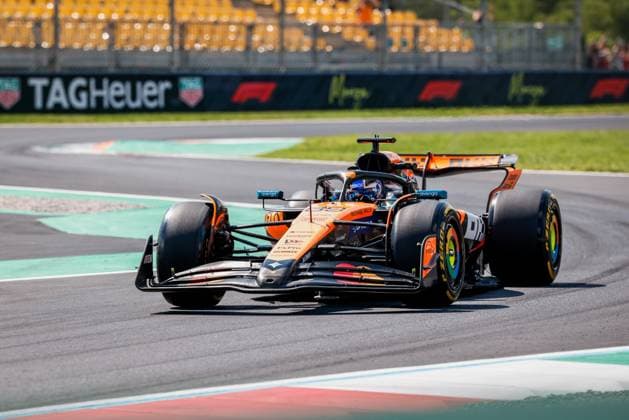 Formula 1 Pirelli Gran Premio d’Italia 2025 Alexis Perrin OVERTAKE MAXPPP - 05 09 2025 89 DUNNE Alex (irl), McLaren F1 Team, action at the Formula 1 Pirelli Gran Premio d’Italia 2025, the 16th round of the 2025 FIA Formula 1 World Championship, WM, Weltmeisterschaft at Autodromo Nazionale Monza in Monza, Italy, from 04 to 07 September 2025  Copyright: xOVERTAKE MAXPPPxAlexisxPerrinx OVT202509059179 OVT202509059179
